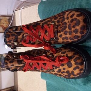 Lust For Life Women's lace up hiker boots